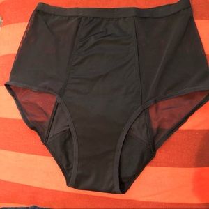Thinx High Waisted period underwear Small